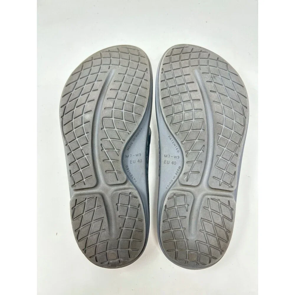 Oofos Ooriginal Sandals M7 W9 Black Thong Flip Flop Recovery Sport Slip On Shoe